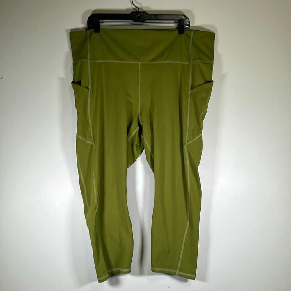 Fabletics PureLuxe green workout leggings 4X pockets